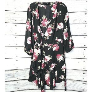 Torrid Black Floral High-Low Kimono Cardigan Size 2